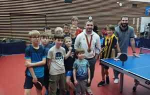 Visite de l'athlète Esteban Herrault médaillé de bronze au jeux Para Olympique